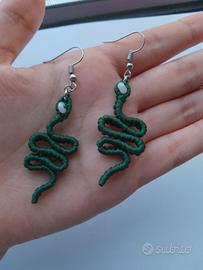 Orecchini serpente macramé