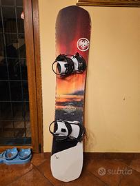 Tavola snowboard never summer  e attacchi union