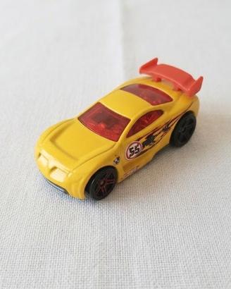Hot Wheels Pontiac Grand Prix Gialla Modellino 