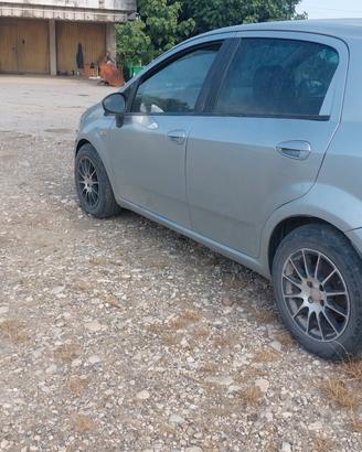 grande punto 1.3 90 cv autocarro uso privato