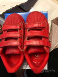 Scarpe Adidas rosse