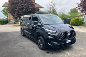 Ford 8 posti