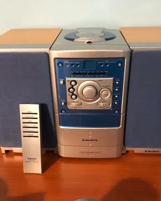 Radio stereo marca Majestic