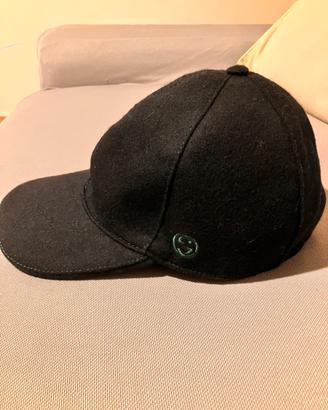 Cappello con visiera Gucci