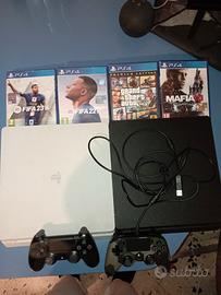 2 PS4 slim 