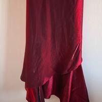 Abito bordeaux elegante