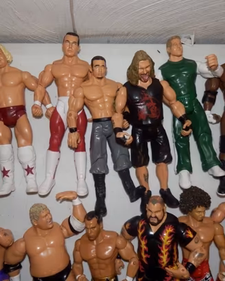 Wwe jakks classics lotto (guarda tutte le foto)