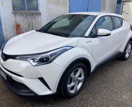 Toyota C-HR 1.8 Hybrid E-CVT Active
