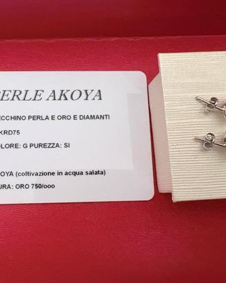 Orecchini di perle Aloya e diamanti carati 0.08 g
