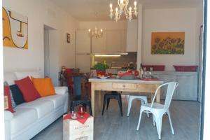 Appartamento in quadrifamiliare con posto Auto