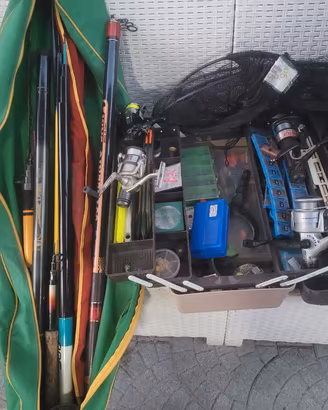 canne attrezzatura pesca 