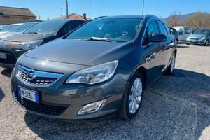 Opel Astra 1.7 CDTI 110CV Sports Tourer Cosmo