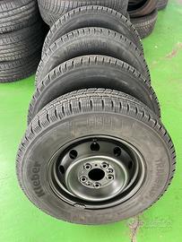 Treno ruote 215/70/15C