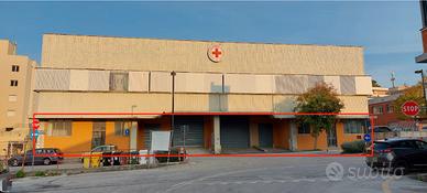 Manca tutto alle Palombare. tranne i clienti