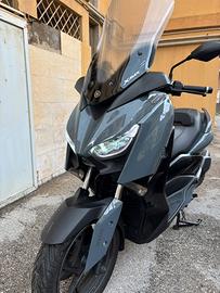 Xmax tech max 300