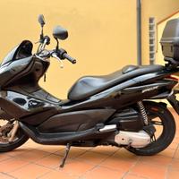 Honda PCX 125 - 2011