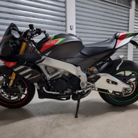 Aprilia Tuono V4 1100 Factory