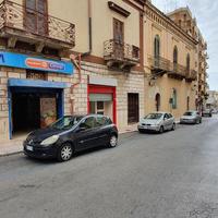 Massafra locale commerciale