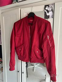 Bomber rosso pull and bear