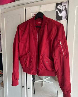 Bomber rosso pull and bear