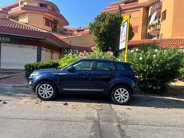 Land Rover Evoque 2.2