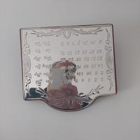 calendario da tavolo in argento