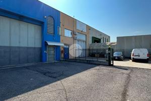 CAPANNONE A BORGOSATOLLO