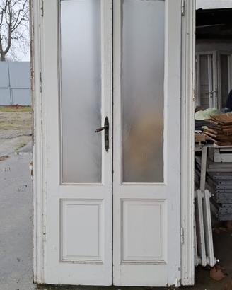 Porte legno con cornice vecchia Milano