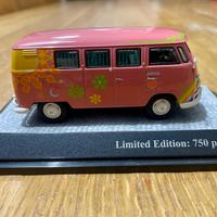 VW T1 Bus limite edition Peace and Love 1970