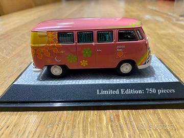 VW T1 Bus limite edition Peace and Love 1970