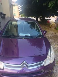 Auto in discrete condizioni