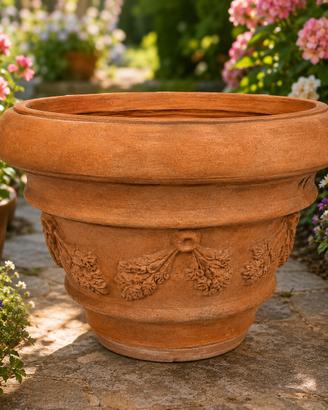 Pregiato Vaso Festonato in Terracotta di IMPRUNETA