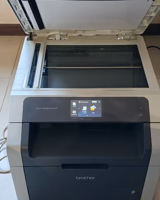 Multifunzione Brother WiFi laser a colori