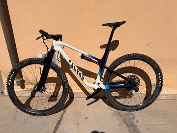 Canyon Lux World Cup