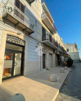 NEGOZIO A CERIGNOLA