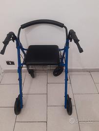 sedia a rotelle apri e chiudi  con freni