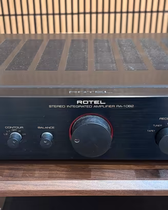 ROTEL RA 1062