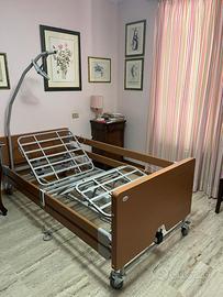 Letto ortopedico/degenza WIMED come NUOVO