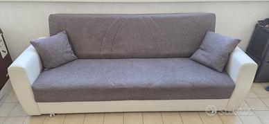 Divano letto tre posti