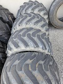 Gomme usate 18-22.5 445/65-22.5 BKT