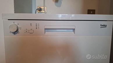 lavastoviglie BEKO