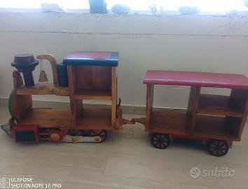 Scaffale/ Bücherregal