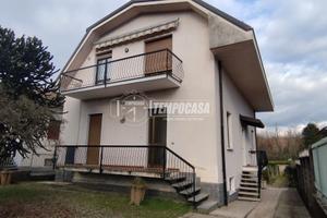 TRILOCALE in bifamiliare CON GIARDINO