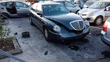 RICAMBI USATI AUTO LANCIA Thesis 1° Serie 841H000