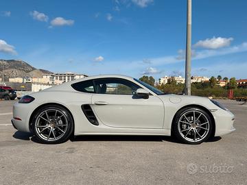 Porsche 718 Cayman (982) CHRONO PDK 2019