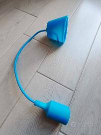 Lampada da soffitto blu