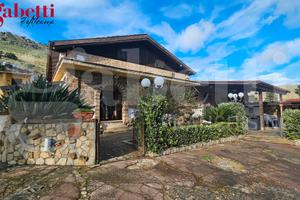 Misilmeri Villa Singola con terreno e piscina