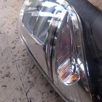 Faro sinistro Nissan NV 400