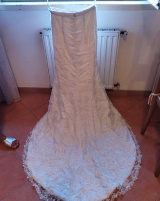 Abito da Sposa. Prezzo Tratt.