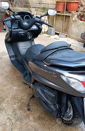 Yamaha Majesty 400